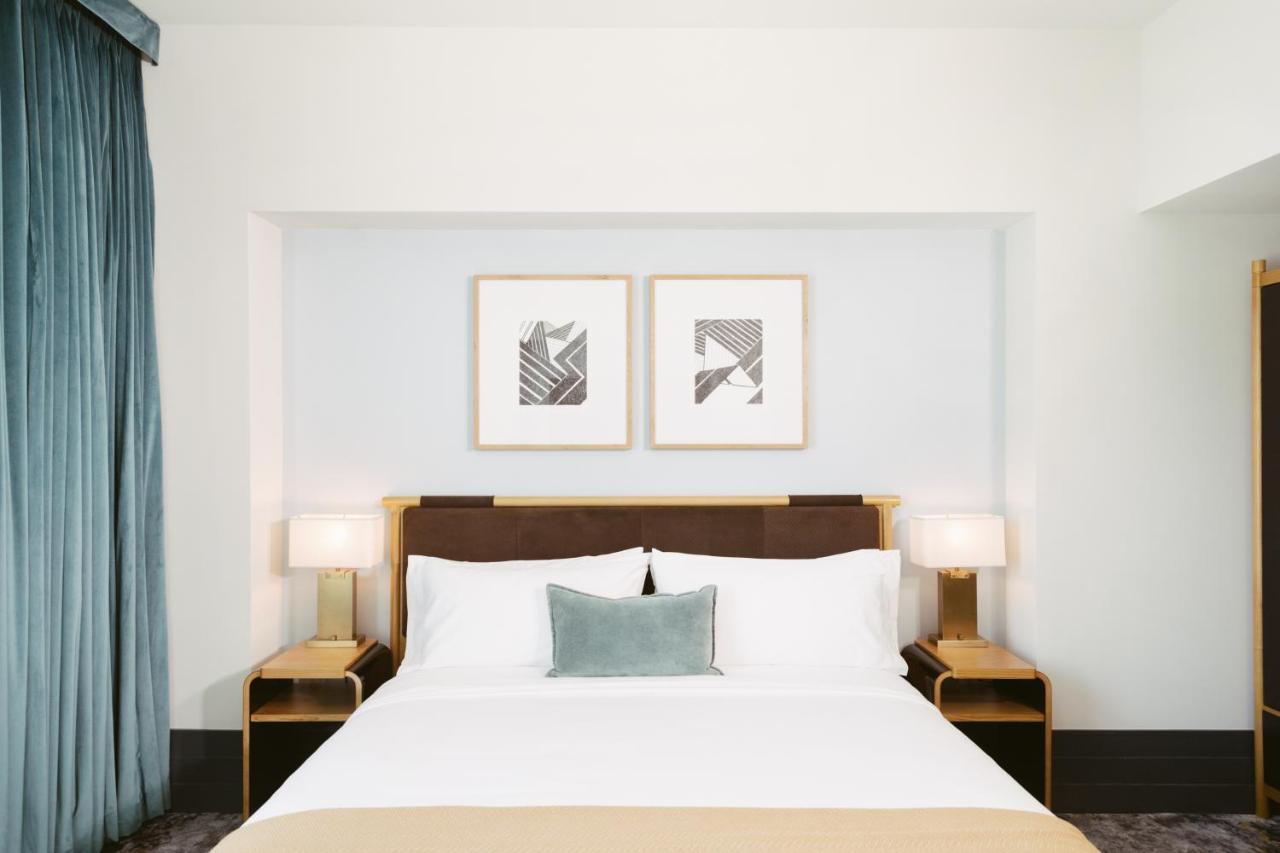 Clayton Hotel & Members Club DEN Екстериор снимка