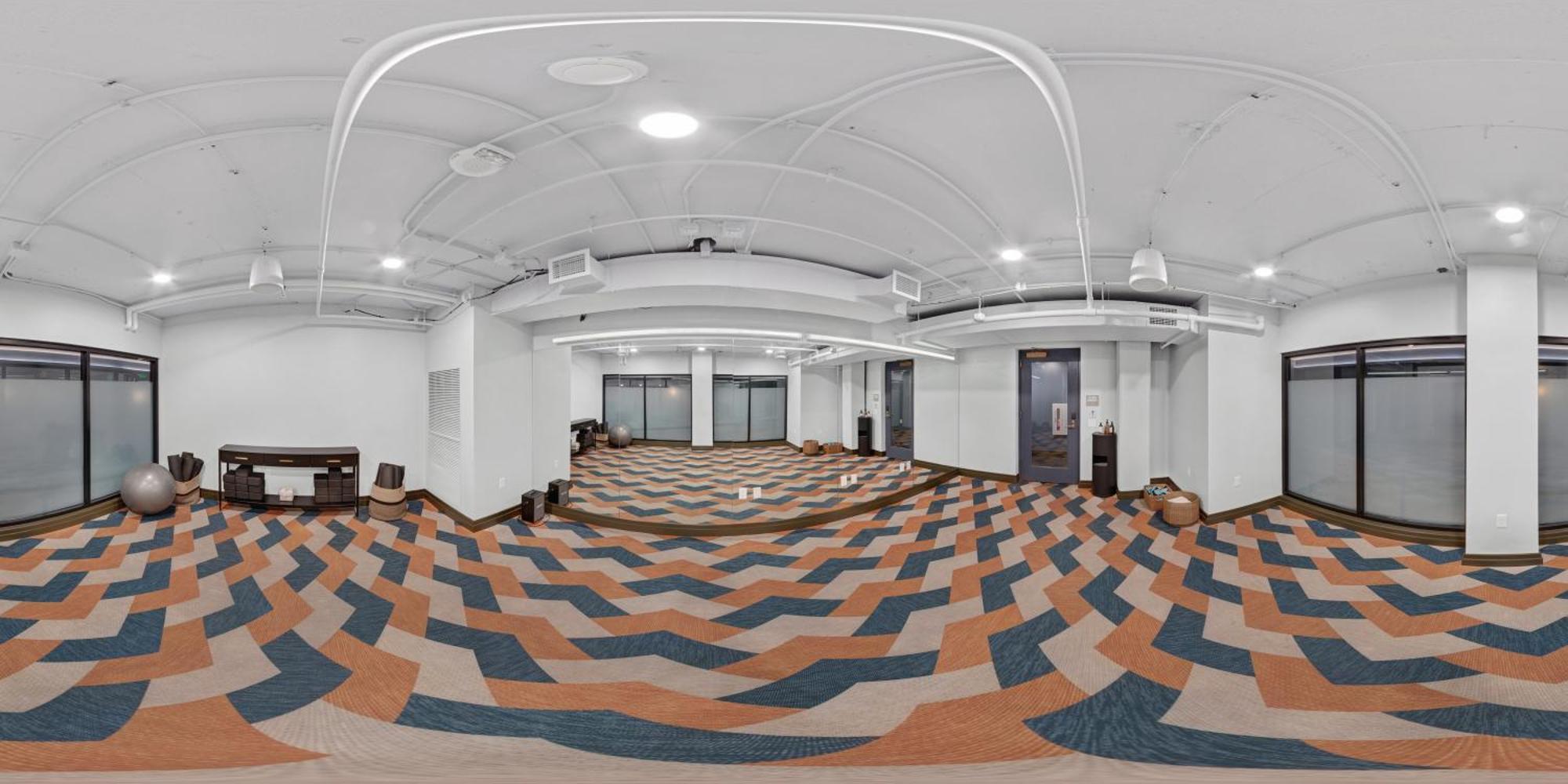 Clayton Hotel & Members Club DEN Екстериор снимка